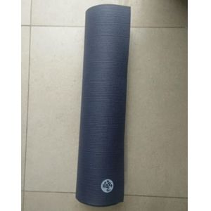 esterilla de yoga mat manduka prolite enrollada