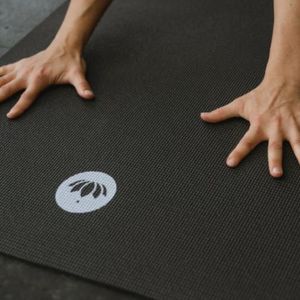 tapete yoga lotuscrafts studio mudra